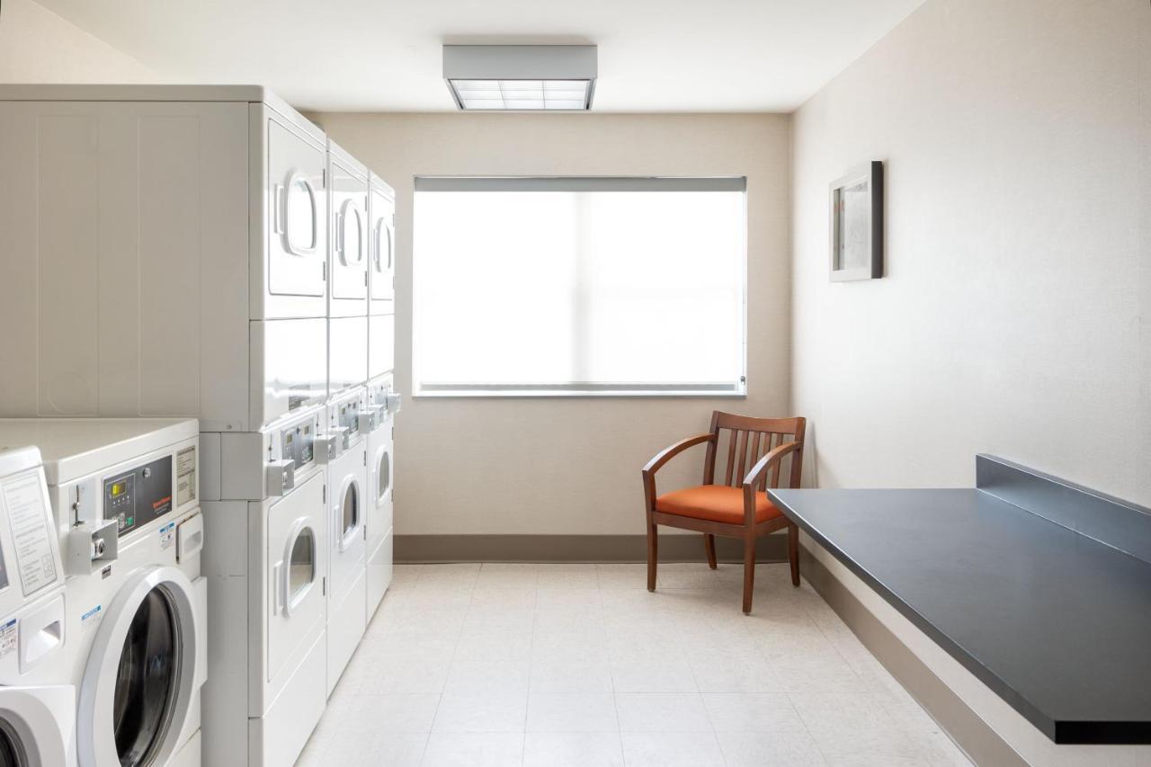 Residence Inn Largo Medical Center Drive Kültér fotó